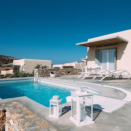 Schinoza Luxury Suites Schoinoussa Extérieur photo