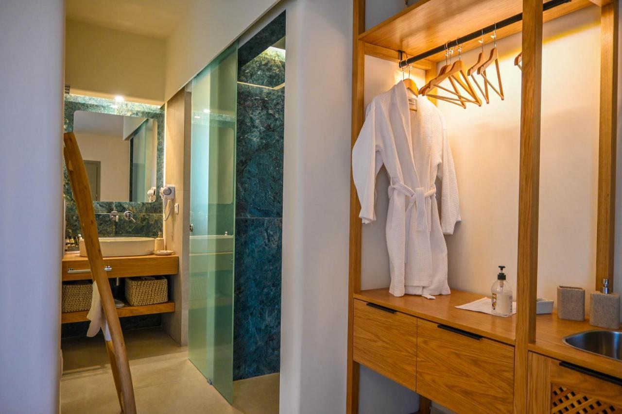 Schinoza Luxury Suites Schoinoussa Extérieur photo