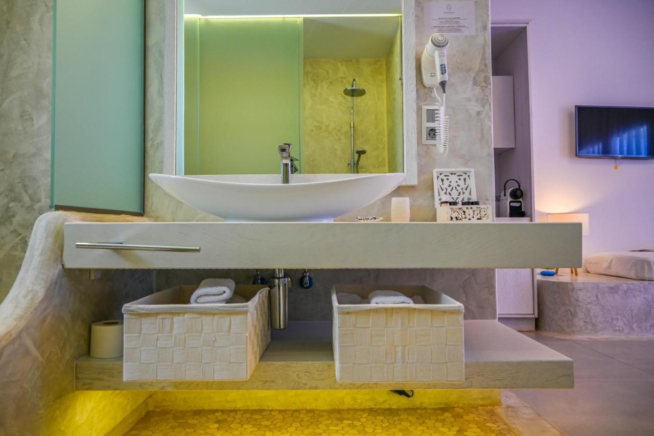 Schinoza Luxury Suites Schoinoussa Extérieur photo