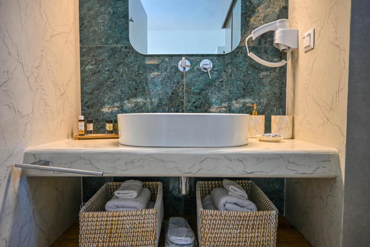Schinoza Luxury Suites Schoinoussa Extérieur photo