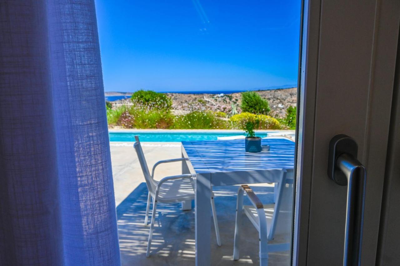 Schinoza Luxury Suites Schoinoussa Extérieur photo