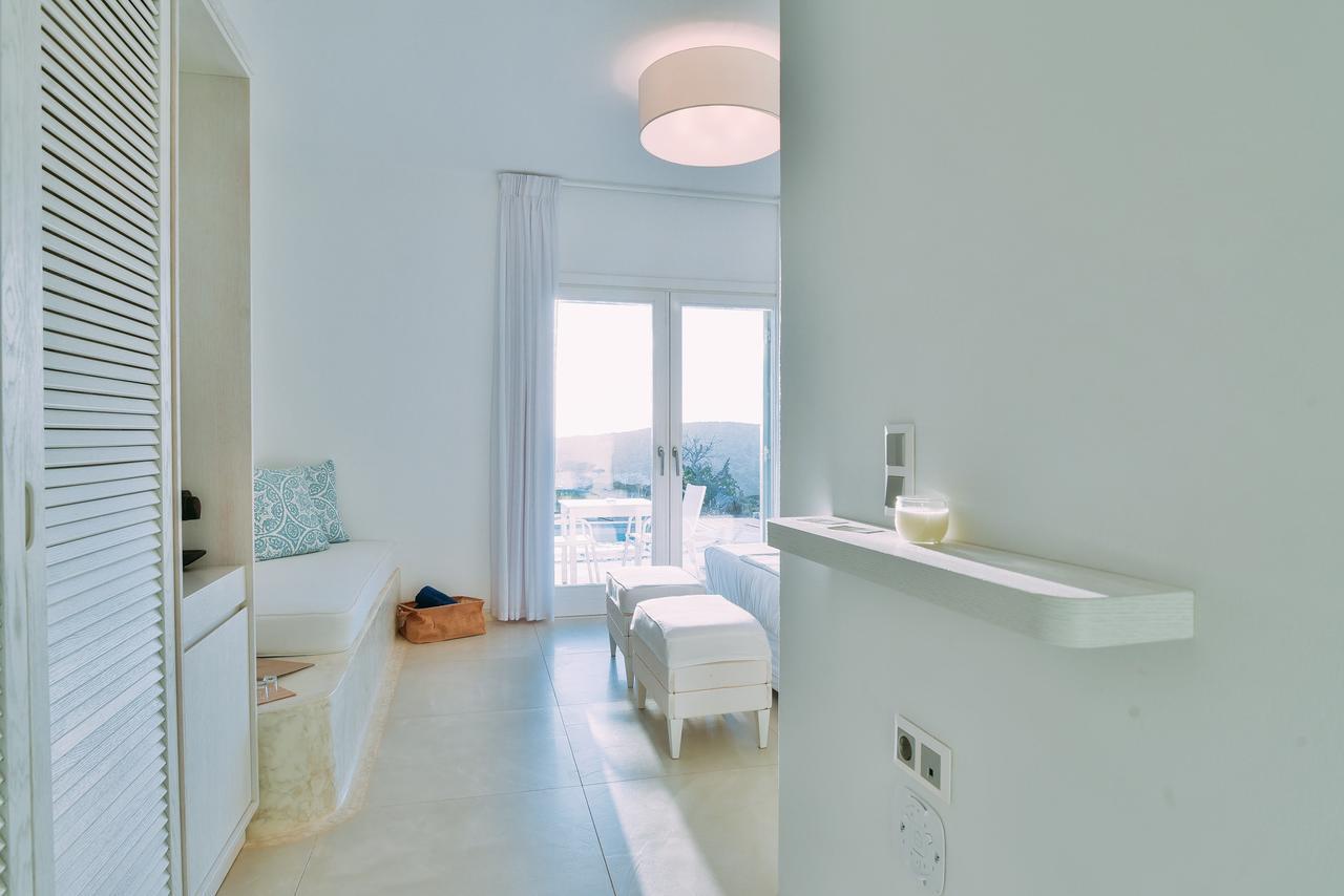 Schinoza Luxury Suites Schoinoussa Extérieur photo